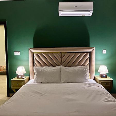 Serenity Corner 4 Bhk Исламабад Екстериор снимка