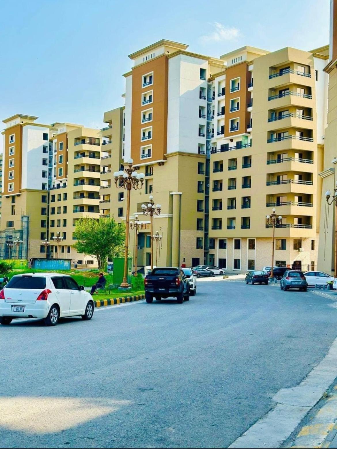 Serenity Corner 4 Bhk Исламабад Екстериор снимка